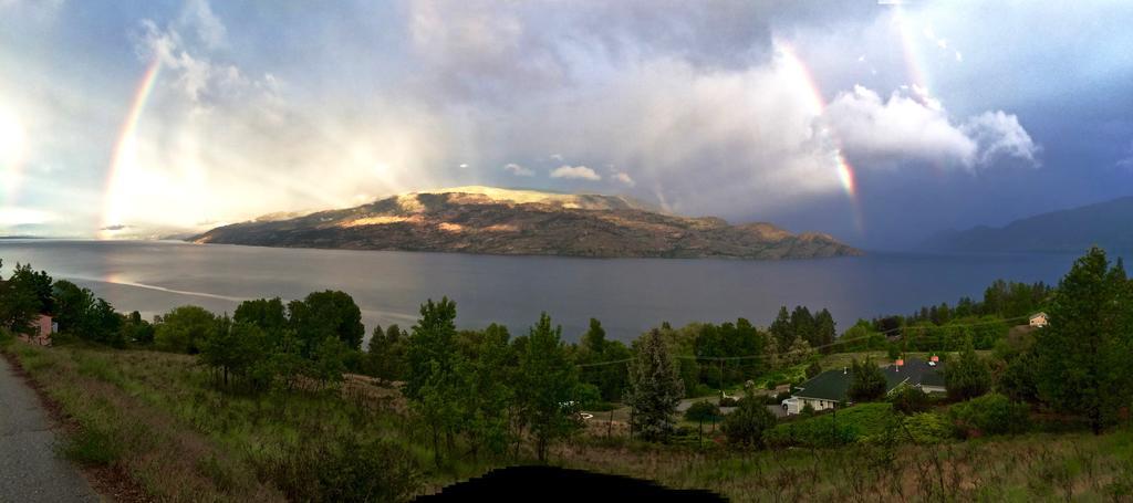 A Day'S Dream B&B Peachland Esterno foto